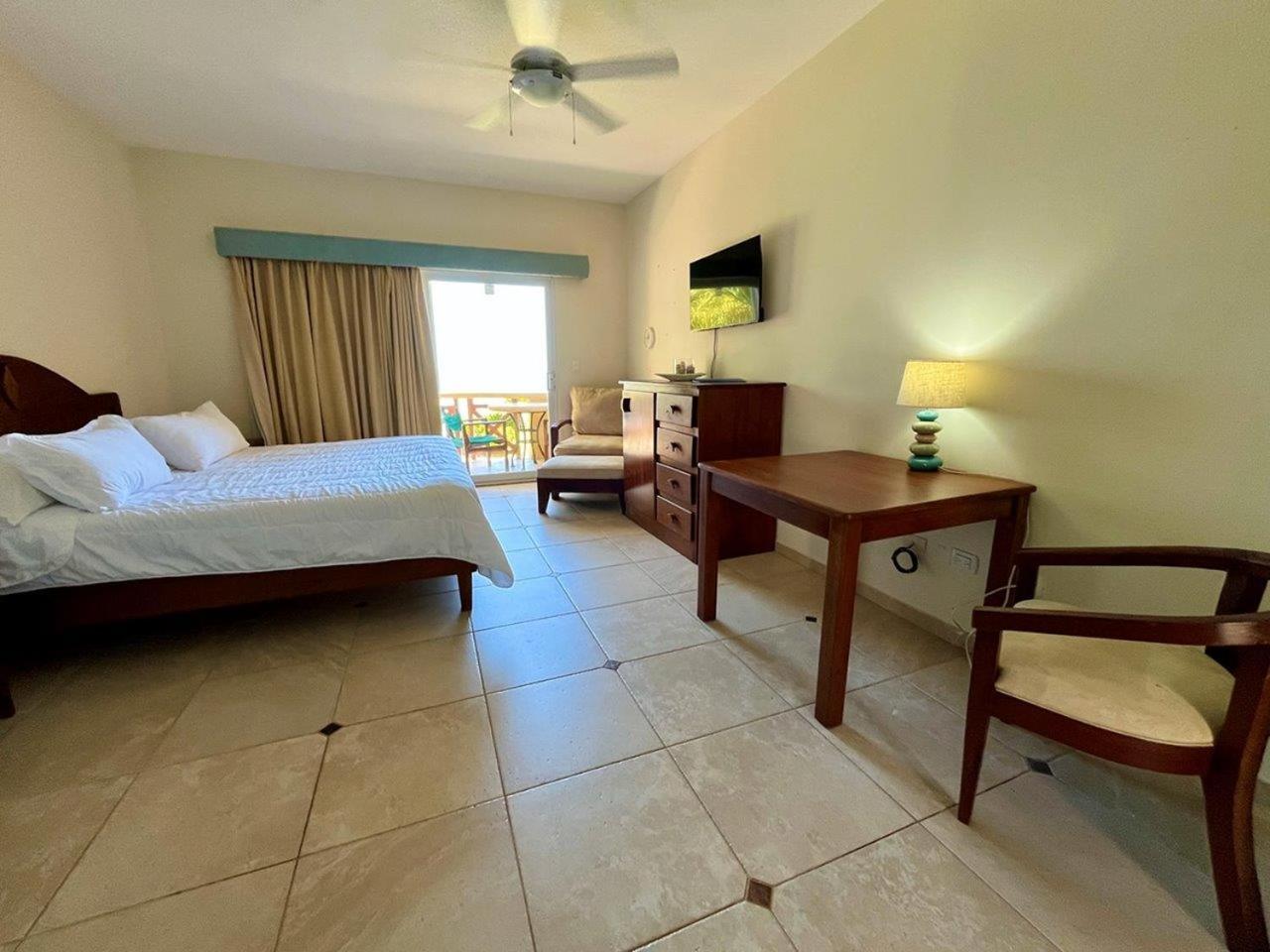 Agualina Kite Hotel Oceanfront Apartments Cabarete Zewnętrze zdjęcie